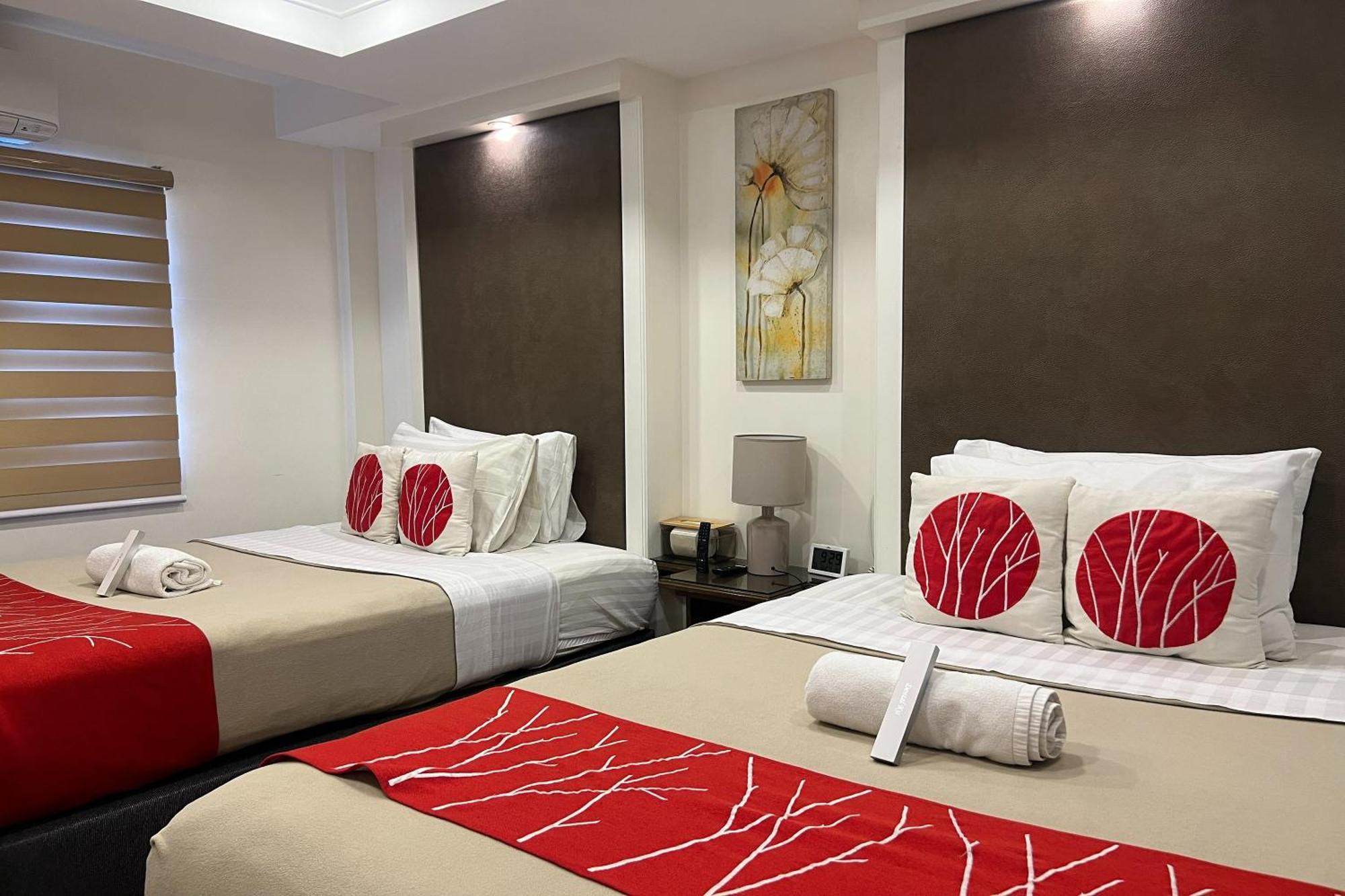 Khotel Near T3 Airport Пасай Екстериор снимка