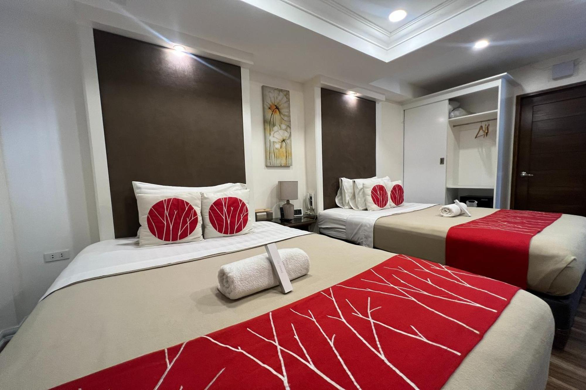 Khotel Near T3 Airport Пасай Екстериор снимка