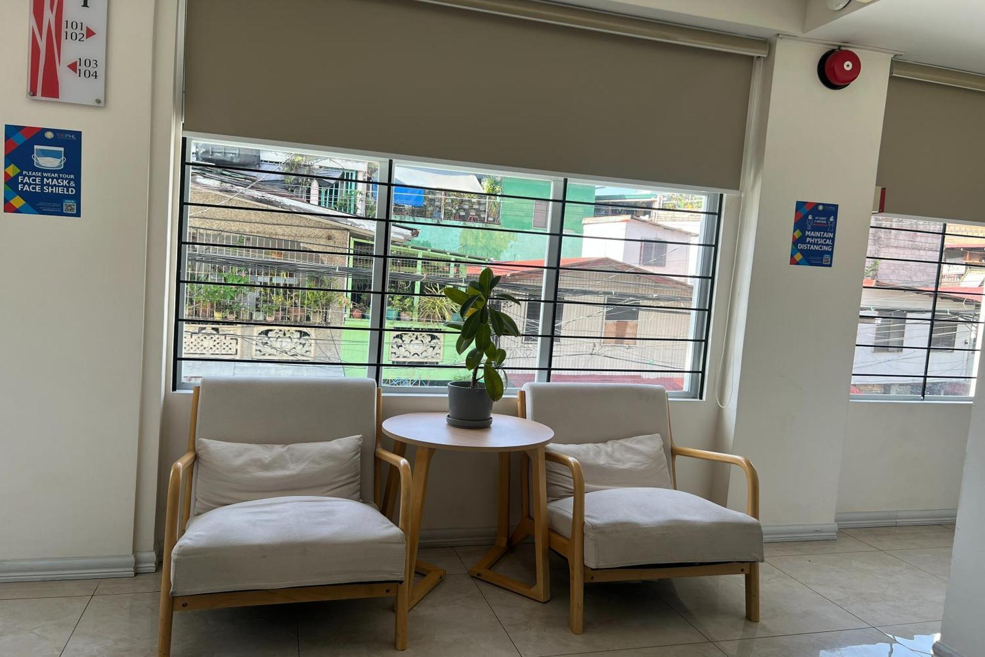 Khotel Near T3 Airport Пасай Екстериор снимка